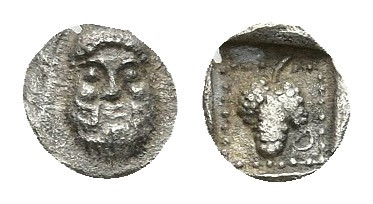 THESSALY. Skotussa End 5th century BC. Hemiobol.
Obv: Head of Herakles facing, ...