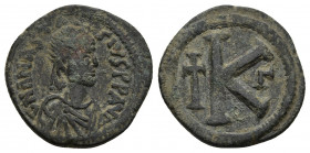 ANASTASIUS I (491-518). Half Follis. Constantinople.
Obv: D N ANASTASIVS P P AVG.
Diademed, draped and cuirassed bust right.
Rev: Large K; cross to...