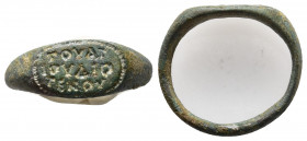 ANCIENT ROMAN BRONZE RING.(1st-2nd century).Ae.

Condition : Very fine.

Weight : 6.34 gr
Diameter : 24 mm