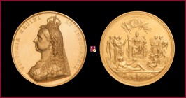 Great Britain, Victoria I (1837-1901), GOLD medal, 1887, 89,13 g Au, 59 mm, opus: J.E. Boehm/F. Leighton, Golden Jubilee 1887, crowned and veiled bust...
