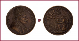 The Papal States, Innocent XI (1676-1689), bronze medal, 1679, 40,64 g Cu/Ae, 48 mm, opus: G. Hamerani, Peace of Nimega, bust right/Innocence kneeling...