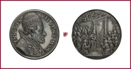 Opening of Porta Santa in Vatican 1700, ORIGINAL Silver Medal, opus Giovanni Hamerani, Bust r./opening of Porta Santa, 31,47 g Ag, 39 mm, Piselli 338...