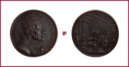 The Papal States, Innocent XII (1691-1700), bronze medal, (1700), perhaps later, 26,73 g Cu/Ae, 36 mm, opus : G. Hamerani, Jubileee 1700, bust right/p...