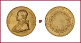 Vatican, Pius XI (1922-1939), gilded bronze medal, undated, 33,78 g Cu/Ae, 44 mm, opus: A. Mistruzzi, Liceo Ginnasio S. Apollinare, bust left/wreath, ...