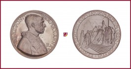 Vatican, Pius XII (1939-1958), silver medal, 1953, 36,69 g Ag, 44 mm, opus: A. Mistruzzi, Consistorium 1953, bust right/Consistorium scene, Rinaldi 14...