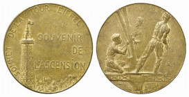 FRANCIA. Medaglia souvenir della Torre Eiffel primi del '900. AE dorato (27,17 g - 41 mm). SPL