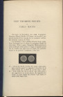 DESSì V. – Due Tremissi inediti di Carlo Magno. Sassari, 1901. Pp.143-150, ill. nel testo.Brossura in cartoncino. Buono stato, raro