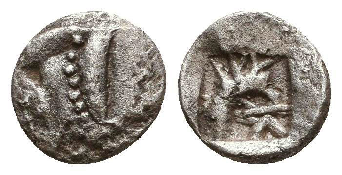 Greek Obol, Ca. 350-300 BC. AR.
Reference:
Condition: Very Fine

Weight: 0.4...