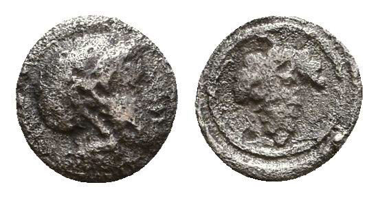 Greek Obol, Ca. 350-300 BC. AR.
Reference:
Condition: Very Fine

Weight: 0.2...
