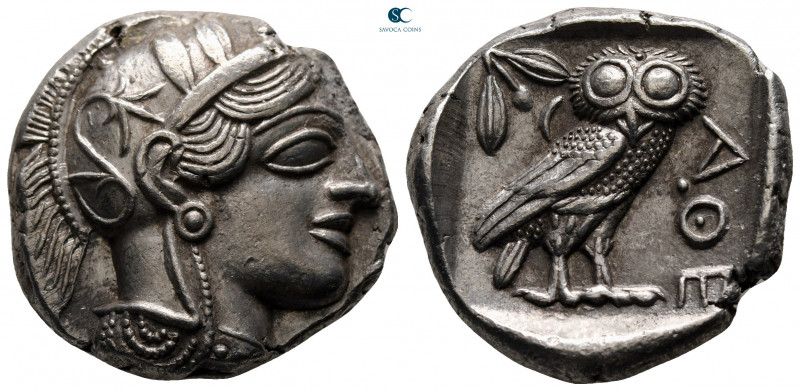 Attica. Athens circa 454-404 BC. 
Tetradrachm AR

25 mm, 17,19 g

Helmeted ...