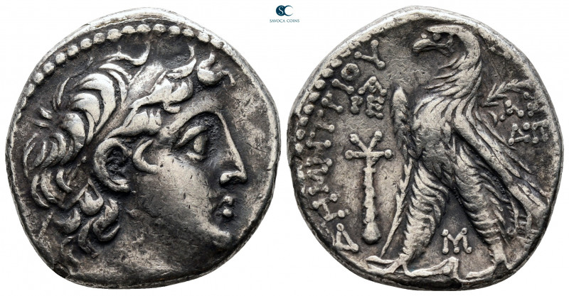 Seleukid Kingdom. Tyre. Demetrios II Nikator, 2nd reign 129-125 BC. Dated SE 184...