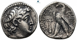 Seleukid Kingdom. Tyre. Demetrios II Nikator, 2nd reign 129-125 BC. Dated SE 184=129/8 BC. Tetradrachm AR