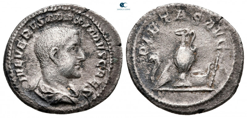 Maximus, Caesar AD 236-238. Rome
Denarius AR

19 mm, 2,83 g

IVL VERVS MAXI...