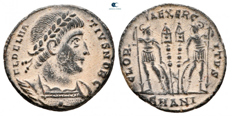 Delmatius, as Caesar AD 335-337. Antioch
Follis Æ

17 mm, 2,50 g

FL DELMAT...