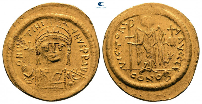 Justinian I AD 527-565. Constantinople. 3rd officina
Solidus AV

20 mm, 4,43 ...