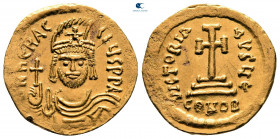 Heraclius AD 610-641. Constantinople. 5th officina. Solidus AV