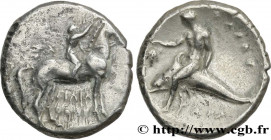 CALABRIA - TARAS
Type : Nomos, statère ou didrachme 
Date : c. 302 AC. 
Mint name / Town : Tarente, Calabre 
Metal : silver 
Diameter : 21,50  mm
Orie...