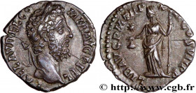 COMMODUS
Type : Denier 
Date : 192 
Mint name / Town : Rome 
Metal : silver 
Millesimal fineness : 650  ‰
Diameter : 17  mm
Orientation dies : 12  h.
...