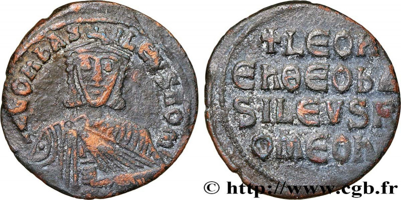 LEO VI THE WISE
Type : Follis 
Date : 886 
Mint name / Town : Constantinople 
Me...