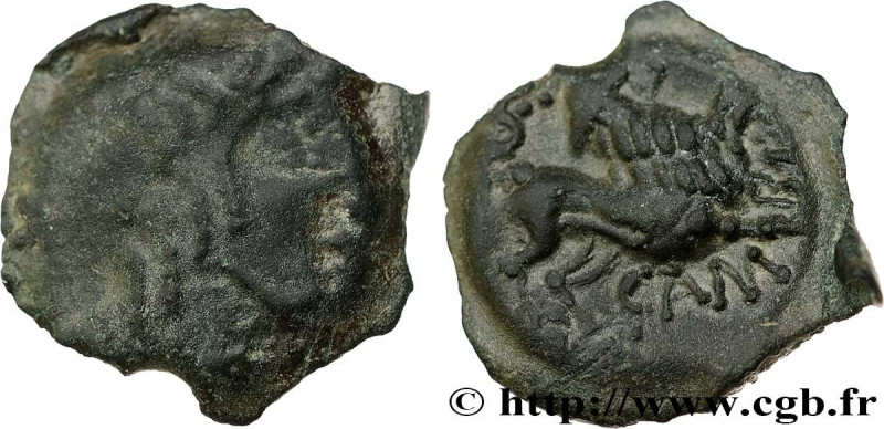 GALLIA - BITURIGES CUBI (Area of Bourges)
Type : Bronze CAMBIL 
Date : c. 60-50 ...