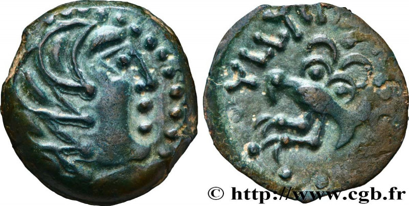 SENONES (Area of Sens)
Type : Bronze YLLYCCI à l’oiseau, classe IV 
Date : c. 80...