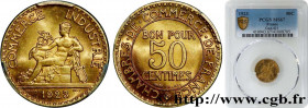 III REPUBLIC
Type : 50 centimes Chambres de Commerce 
Date : 1923 
Mint name / Town : Paris 
Quantity minted : 119583707 
Metal : bronze-aluminium 
Di...