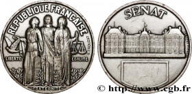 V REPUBLIC
Type : Médaille, Sénat 
Date : n.d. 
Metal : silver plated bronze 
Diameter : 49,5  mm
Weight : 80,30  g.
Edge : lisse + corne d’abondance ...