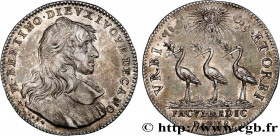 MISCELLANEOUS FIGURES
Type : DIEUXIVOYE (B.) - Ile de France 
Date : 1684 
Metal : silver 
Diameter : 28  mm
Orientation dies : 6  h.
Weight : 6,57  g...