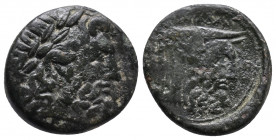 AKARNANIA, Oiniadai. Circa 219-211 BC. AE 6,43gr. Laureate head of Zeus to right; below, ΠΡΙ; to left, thunderbolt. Rev. OINIAΔAN Head of the river-go...