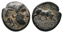Seleukid Kingdom. Seleukos I Nikator. 312-281 B.C. AE 2,80gr. Winged head of Medusa right / ΒΑΣΙΛΕΩ[Σ] / ΣΕΛΕΥΚ[ΟΥ], titles horizontally above and ben...
