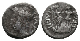 Augustus (27 BC - 14 AD AR quinarius 1.62gr. Emerita mint. 25-23 B.C. AVGVST, bare head left / P CARISI LEG, Victory standing right crowning trophy, d...
