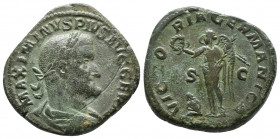 MAXIMINUS THRAX (235-238). AE Sestertius 21,08gr. Rome. Obv: MAXIMINVS PIVS AVG GERM. Laureate, draped and cuirassed bust right. Rev: VICTORIA GERMANI...