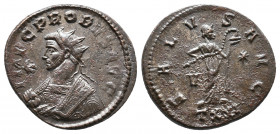 PROBUS (276-282). Antoninianus 3,90gr. Ticinum. Obv: IMP C PROBVS AVG. Radiate and mantled bust left, holding eagle- tipped sceptre. Rev: SALVS AVG / ...