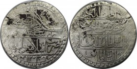 Weltmünzen und Medaillen, Türkei / Turkey. Yuzluk AH 1203/1 (1789), Silber. 31.36 g. 46 mm. Sehr schön. Berieben. Flecken