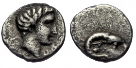 (Silver. 0.36g. 8mm) Troas, Kebren, c. 387-310 BC. AR Obol 
Ram’s head right. 
Rev: Youthful male head right
Rev: SNG von Aulock 7621; Klein 313. V...
