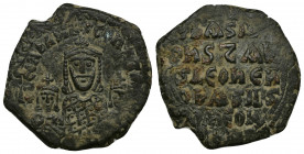 Basil I, with Leo VI and Constantine VII (867-886) AE26 Follis (Bronze, 8.01g, 26mm)Constantinople
Obv: + LEOn bASIL S COnST AU - half-length crowned...