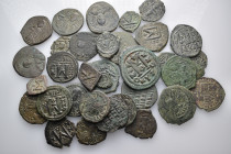 35 Byzantine bronze coins (Bronze, 290.00g)