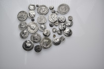 33 Ancient coins (Silver 74.10g)