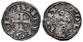 Kingdom of Castille and Leon. Alfonso VI (1073-1109). Dinero. Toledo. (Bautista-9.2). Ve. 1,12 g. Cross at the beginning of the obverse legend. Choice...