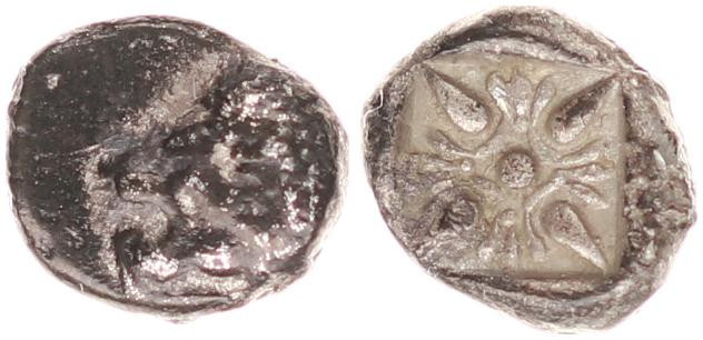 Hekatomnos 392-377 BC. Diobol AR.
Satraps of Caria. Halikarnassos. 
Hekatomnos 3...