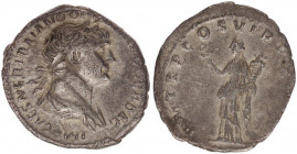 Traianus 98-117Denar (2,97g.,18,5mm), Rom 114/117.
Av.: IMP CAES NER TRAIANO OPTIMO AVG GER DAC, belorbeerte, drapierte Büste rechts. Rv.: PM TRP COS ...