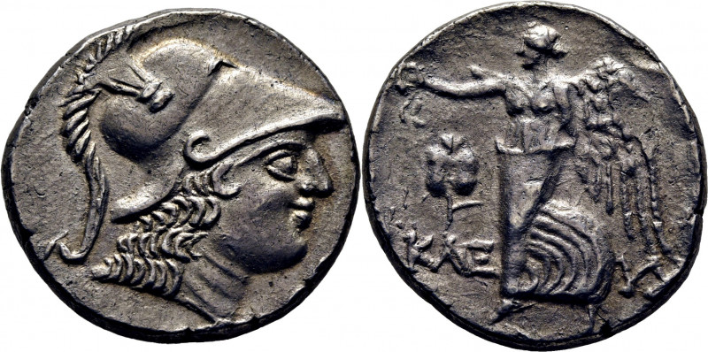 PAMFILIA SIDE. Tetradracma ático. 190-36 a.C. Cabeza de Atenea con casco corinti...