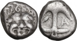 Continental Greece. Thrace, Apollonia Pontika. AR Drachm, c. 480/78-450 BC. Light Thraco-Macedonian standard. Obv. Anchor; crawfish and A flanking. Re...