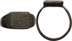 Bronze ring. Islamic. Inner diameter: 20 mm.