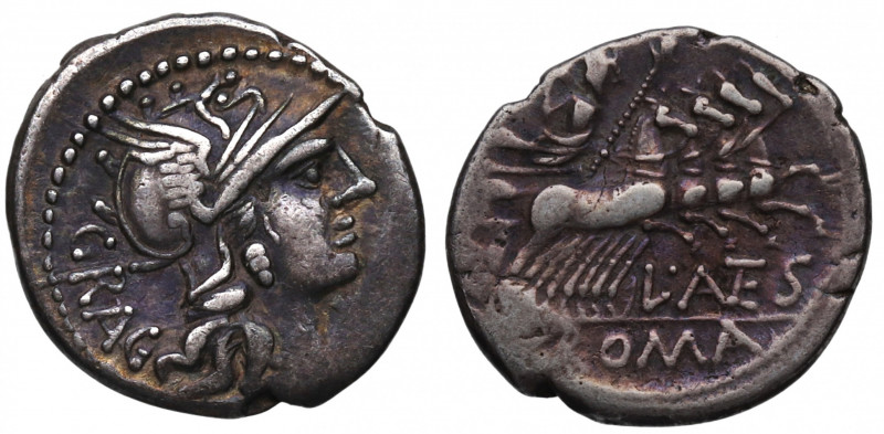 136 a.C.. Antestia. Roma. Denario. Ag. 3,78 g.  Cabeza de Roma con casco alado, ...