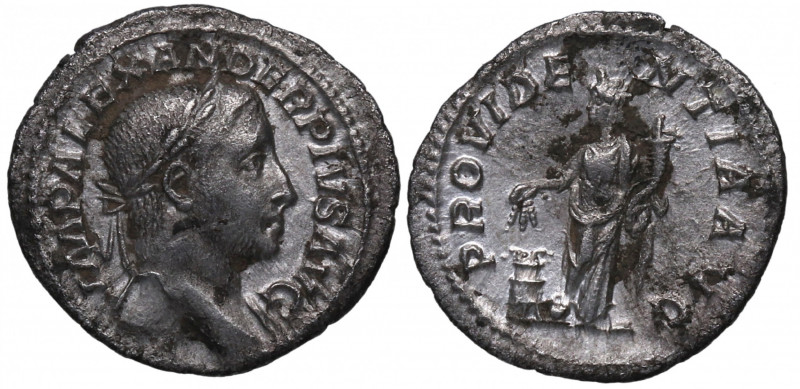 231-235 dC. Alejandro Severo (231-235 d.C). Roma. Denario. RIC-250. Ag. 2,47 g. ...