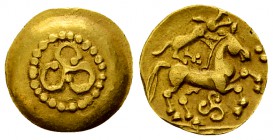 Treviri/Eburones AV 1/4 Stater "au triskèle" 

Gaul. Treviri or Eburones . AV 1/4 Stater (13 mm, 1.96 g), "au triskèle", 2nd century BC.
Av. Triske...