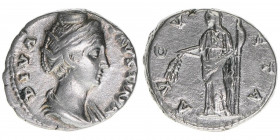 Faustina Maior +141 Gattin des Antoninus Pius
Römisches Reich - Kaiserzeit. Denar. AVGVSTA
Rom
3,22g
Kampmann 36.29
ss