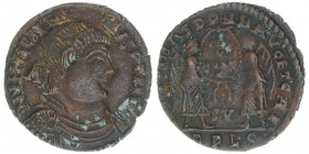 Magnentius 350-353
Römisches Reich - Kaiserzeit. Bronzemünze. VICTORIAE DD NN AVG ET CAE
2.46g
Kampmann 148.27
ss