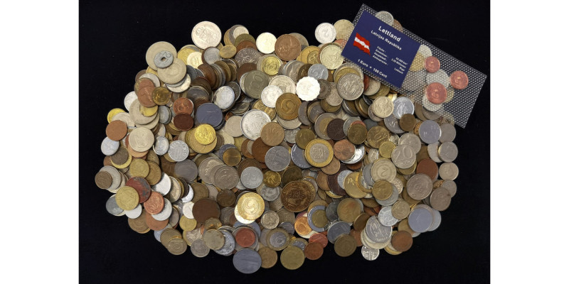 Kiloware
Weltmünzen. Lot 3 Kilogramm. Lot no return - Umtausch ausgeschlossen - ...